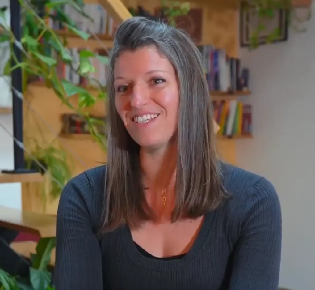 Laura Barnabo, New Energy